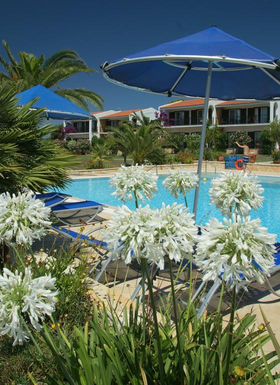Helidonia Apartment Loutra Kyllinis Bagian luar foto